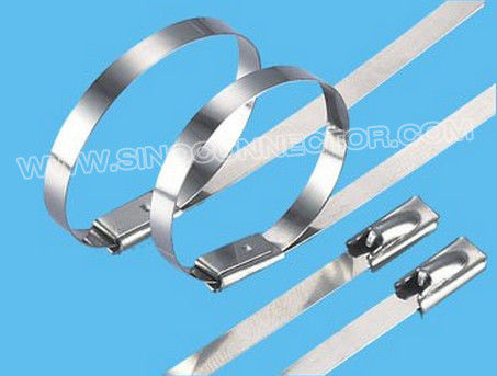 China Abrazaderas de acero inoxidable / Bridas de acero inoxidable (SUS 304 &amp; 316) supplier